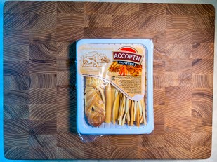 Другие закуски: Сыр Чечил АССОРТИ 150гр