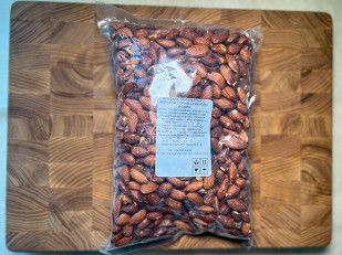 Рыбные снеки: Миндаль 