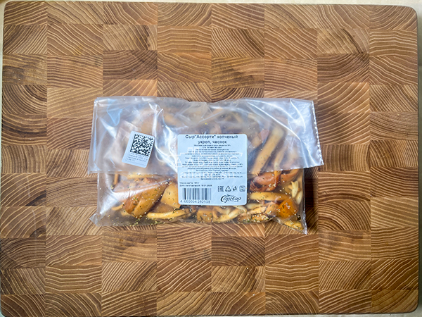 Сыр 150 гр ГОРНЫЙ СЫРОВАР (Ассорти копчёный с укропом и чесноком) в Миассе