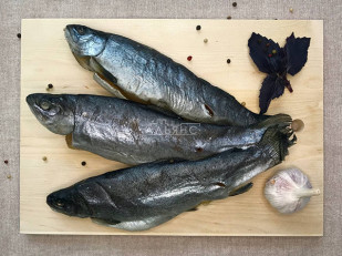 Уши свиные с хреном 